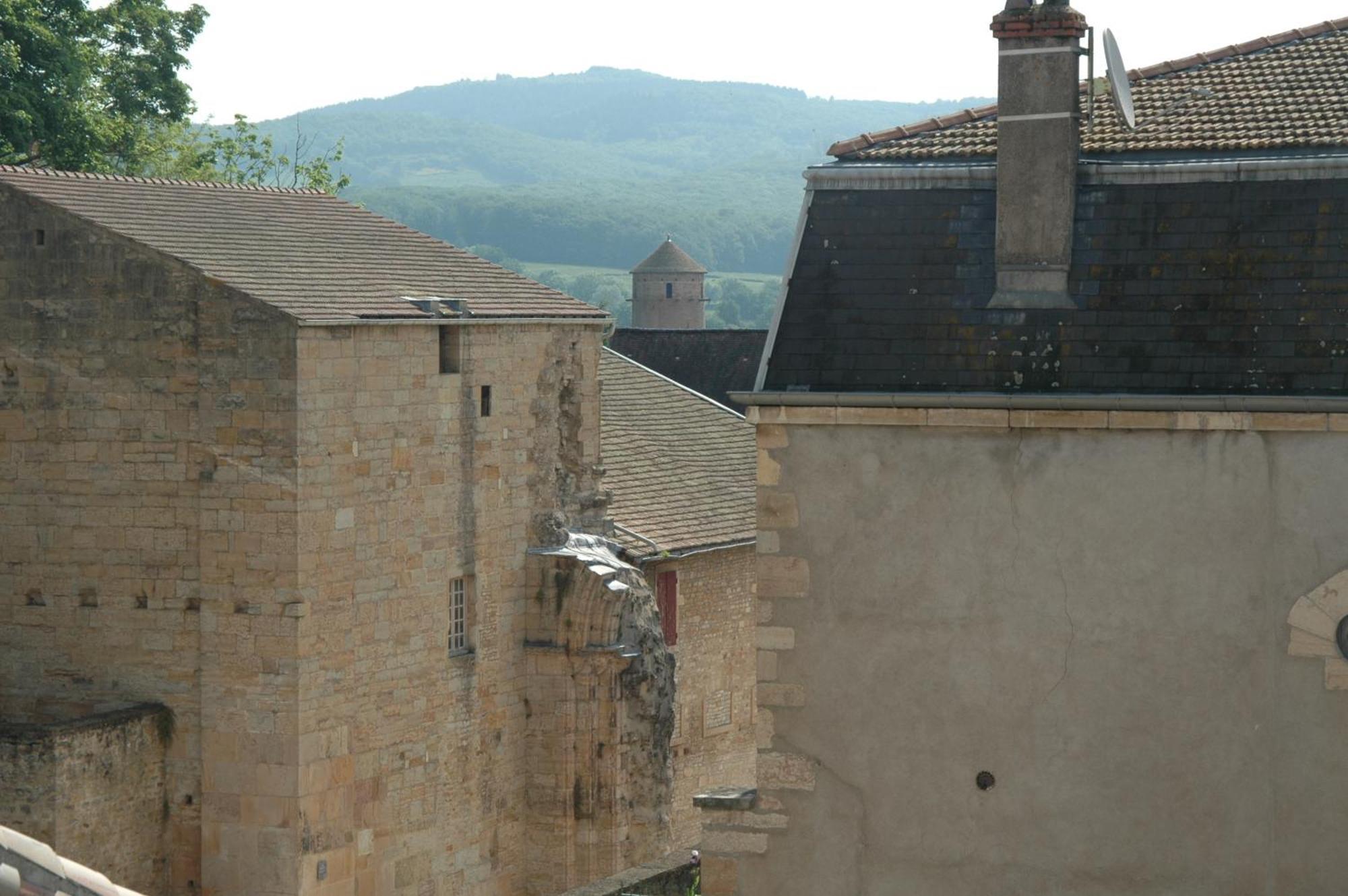 Le Clos De L'Abbaye Клюни Экстерьер фото